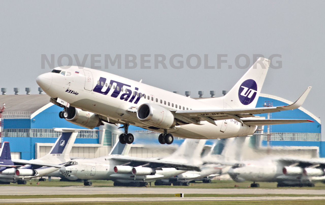 Utair Boeing 737-500 VP-BFS