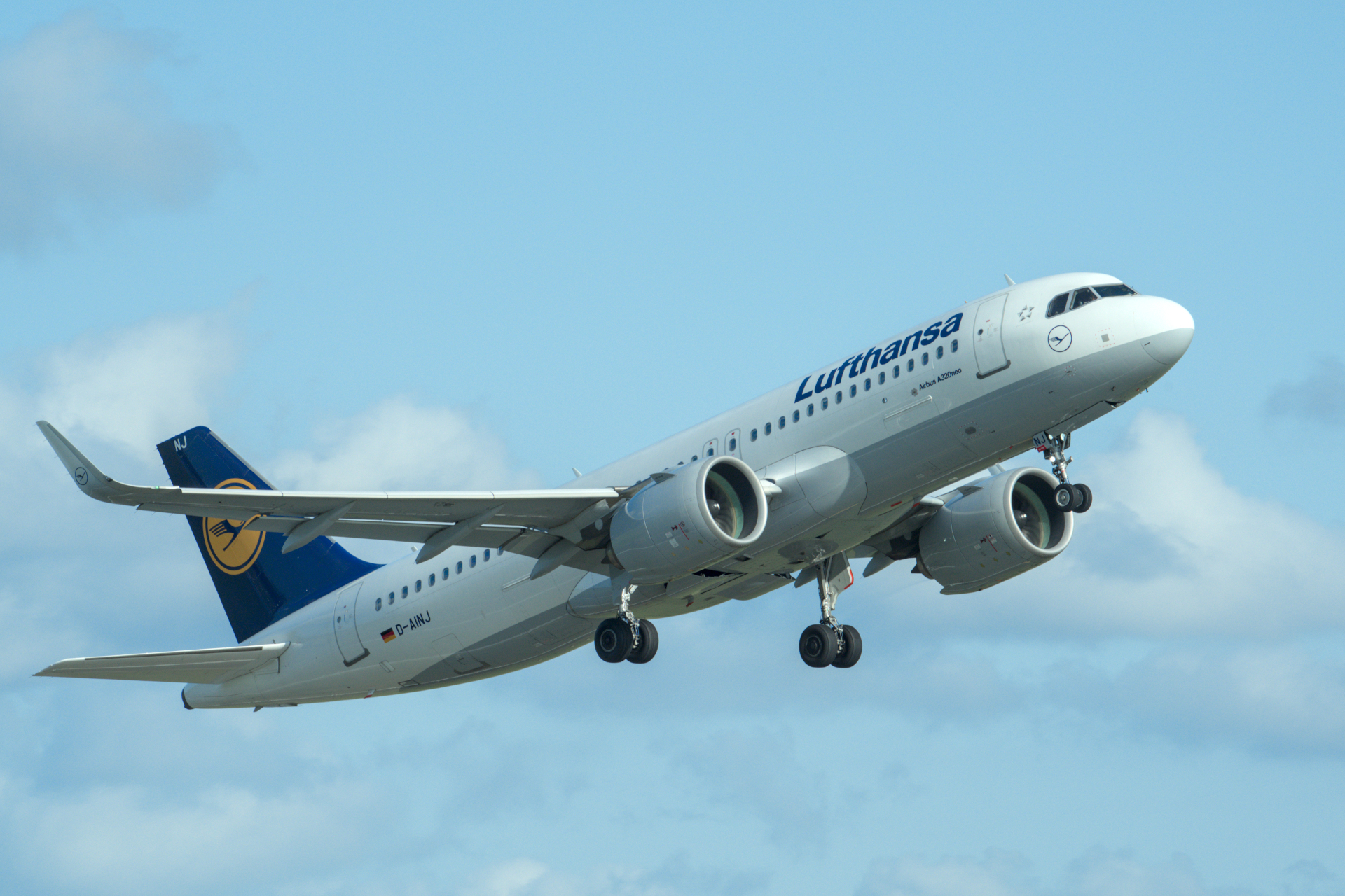 Lufthansa Airbus A320 Neo D-AINJ