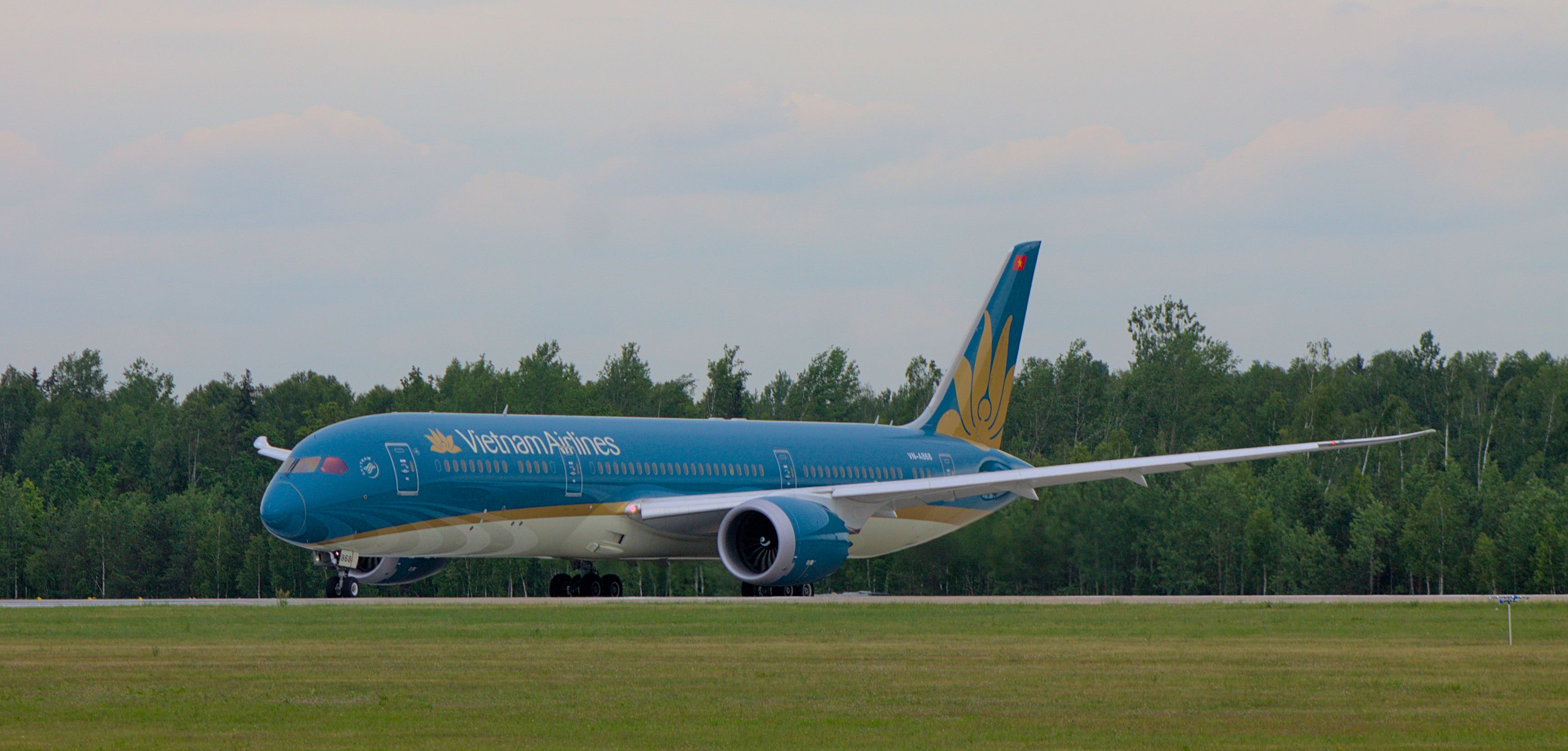 Vietnam Airlines Boeing 787-900